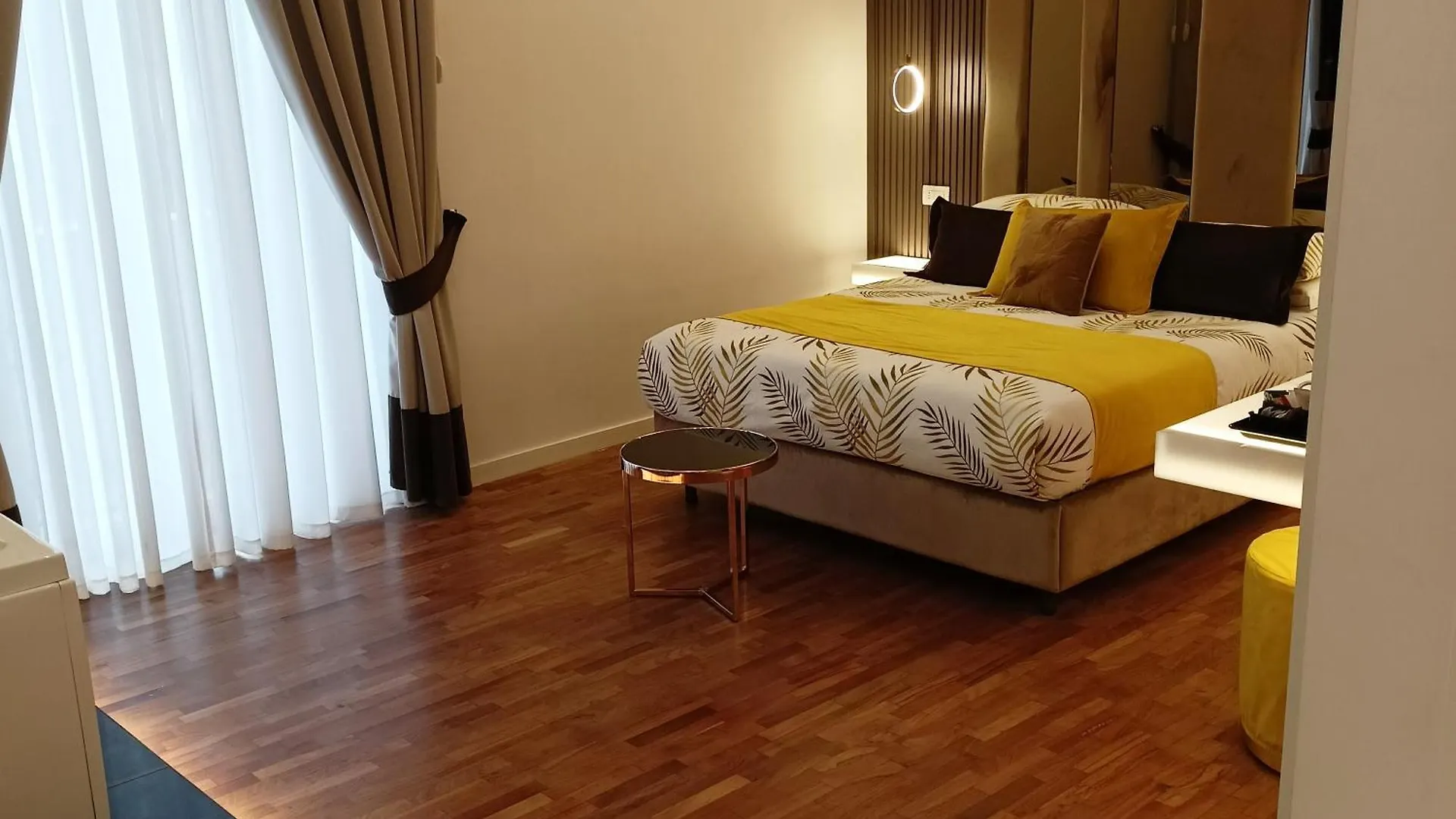 Gasthuis La Lepre Bovio Hotel Napels