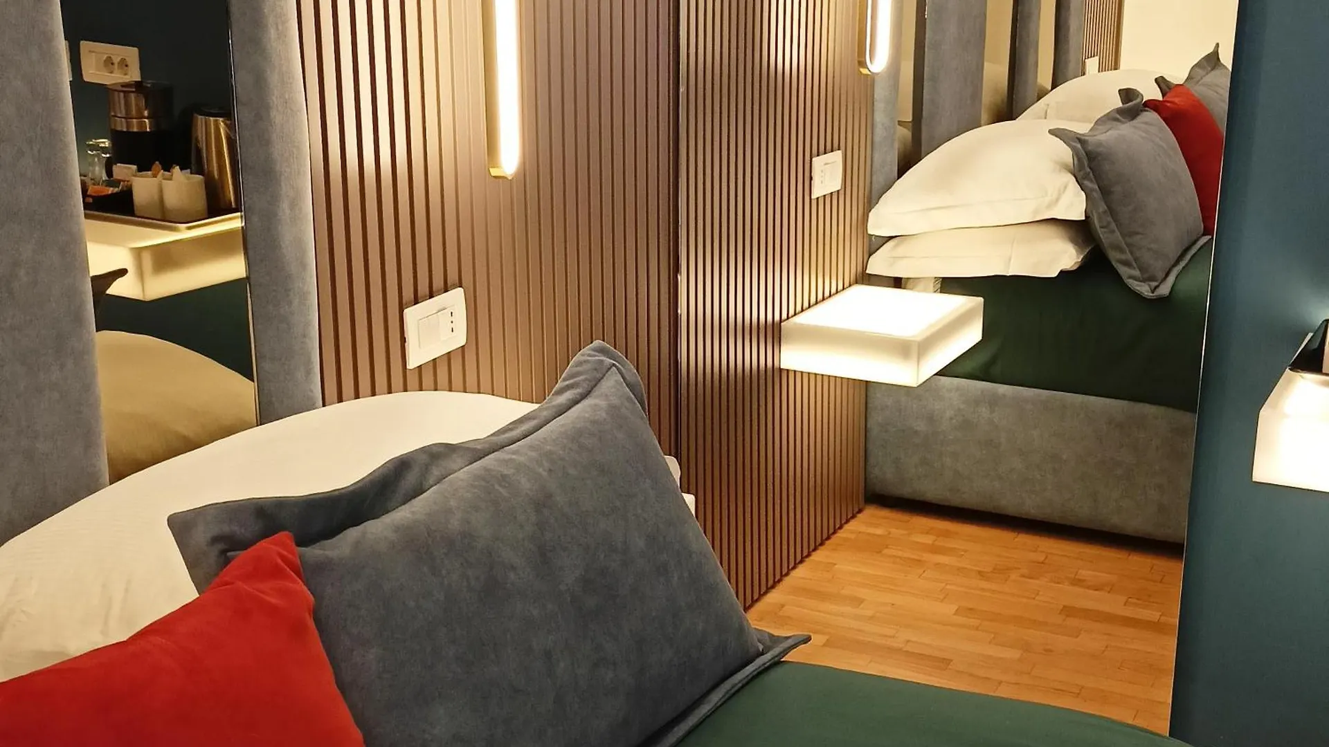 La Lepre Bovio Hotel Napels Italië