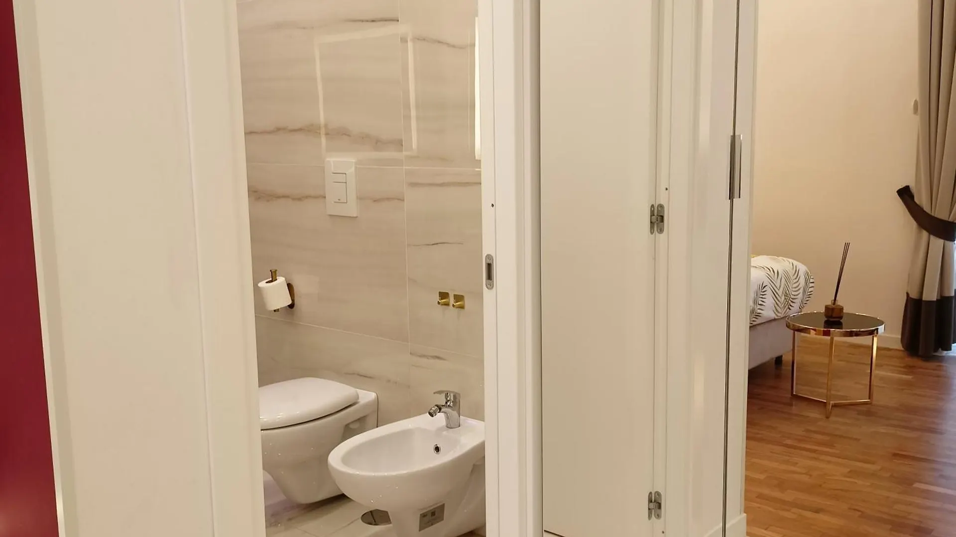 La Lepre Bovio Hotel Napels Italië