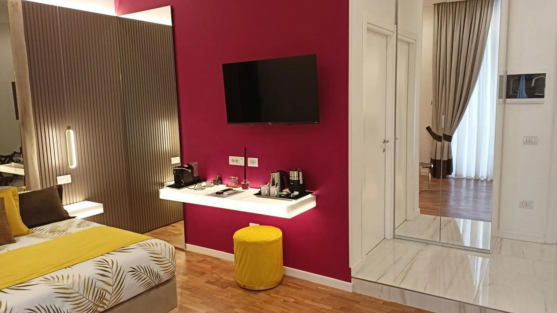 La Lepre Bovio Hotel Napels Italië